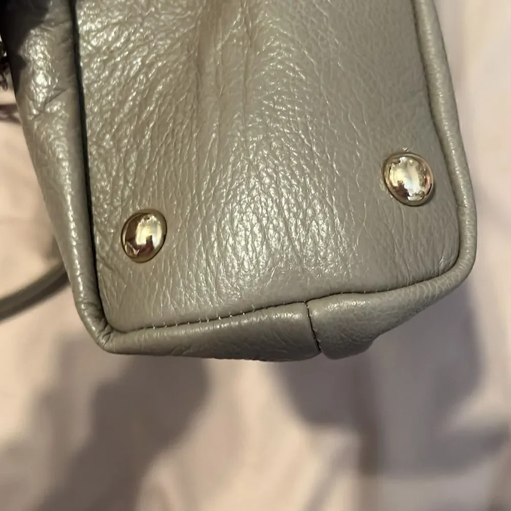 NWT Kooba large roomy lots of pockets expandable zip close satchel in taupe